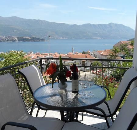 Guest House Μπούντβα Εξωτερικό φωτογραφία
